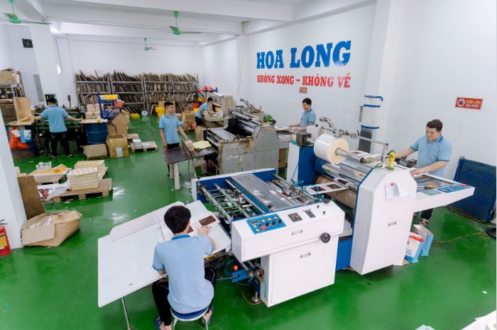 Xưởng sản xuất bao bì hộp giấy giá rẻ - In Hoa Long - không xong không về